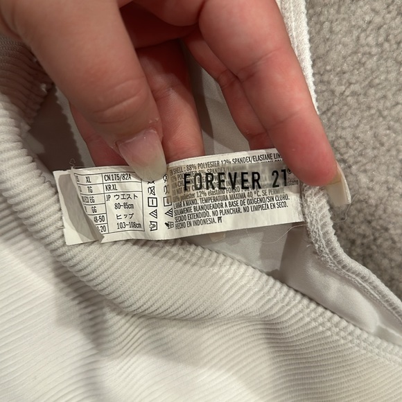 White bikini bottom - Picture 3 of 3